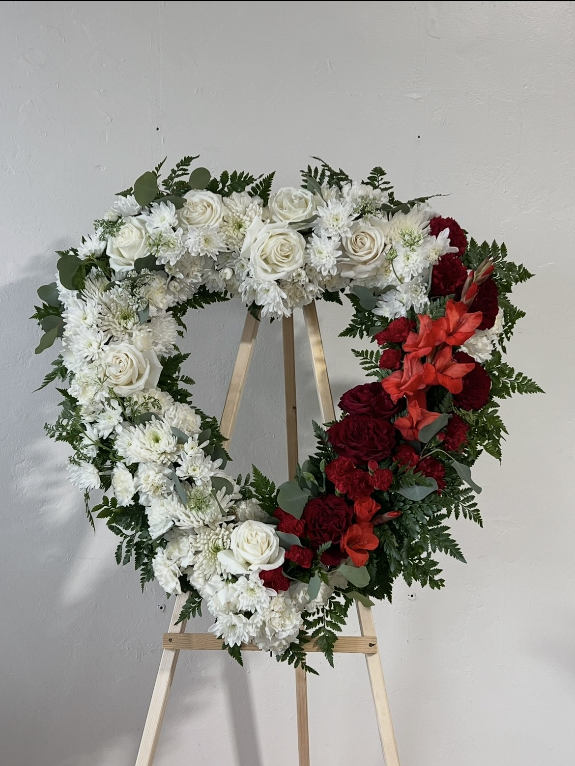 Carnations & Roses Standing Wreath